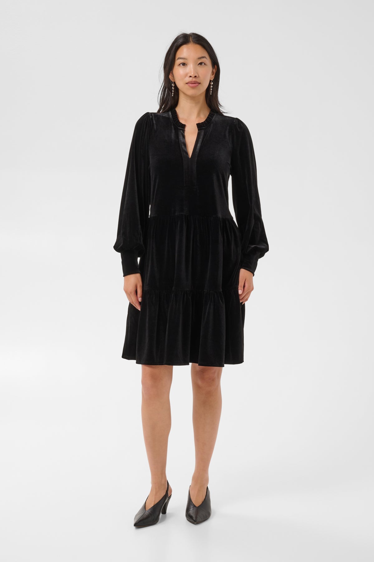 ViggasePW Long DR Black
