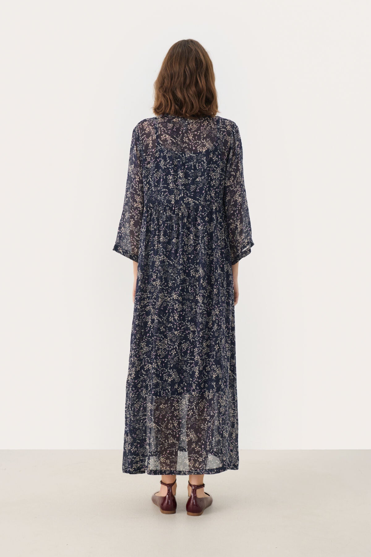 PoloniaPW DR Dark Navy Scattered Flower - 30307030