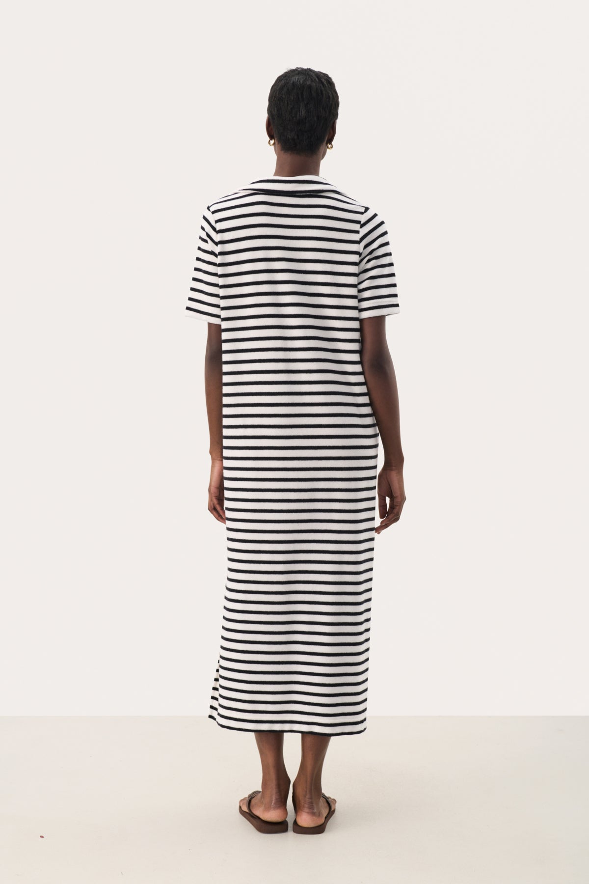 RumaPW DR Black and Eggnog Stripe