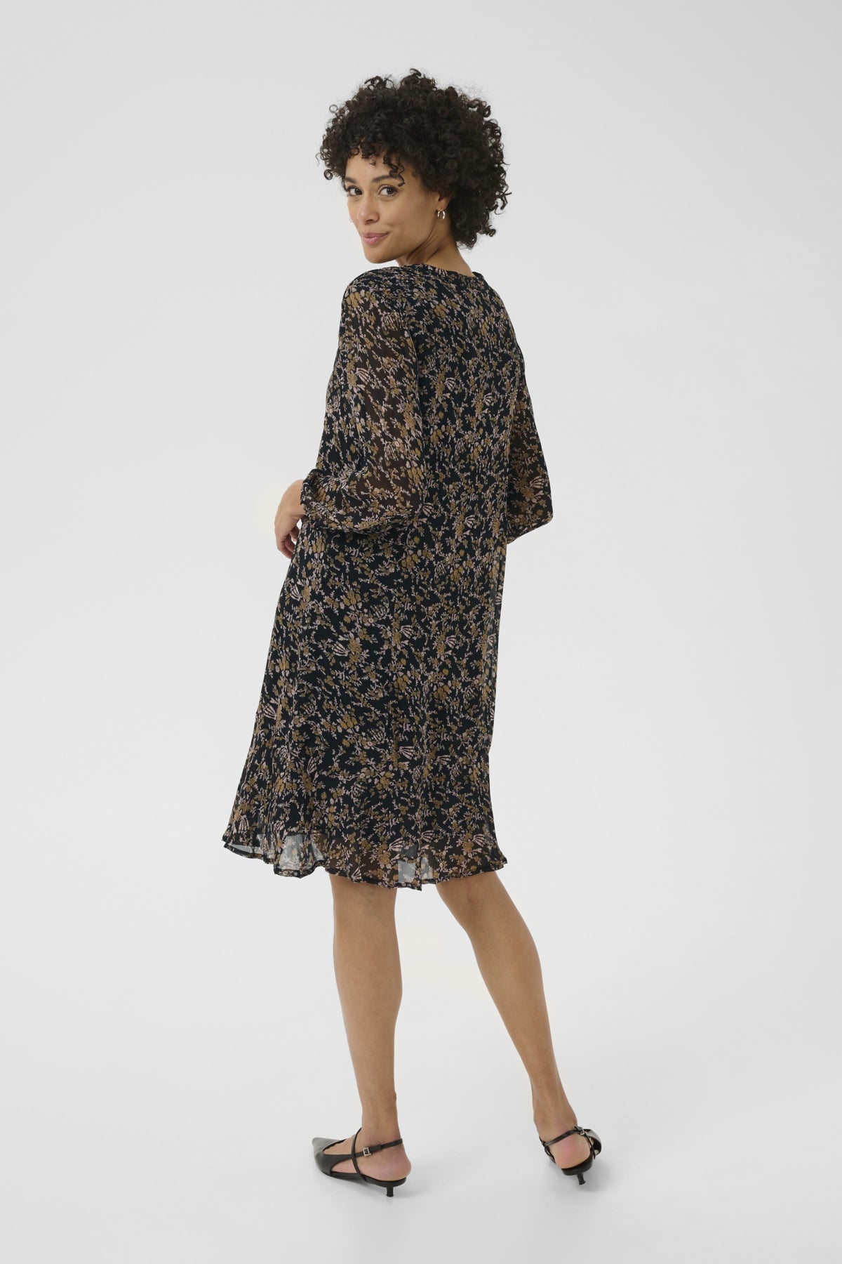 ElkasPW DR Black Flower Bouquet Print - 30309958