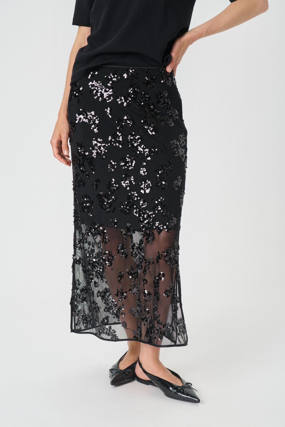 VivikaPW SK Black Sequins on mesh - 304383 - 30310197