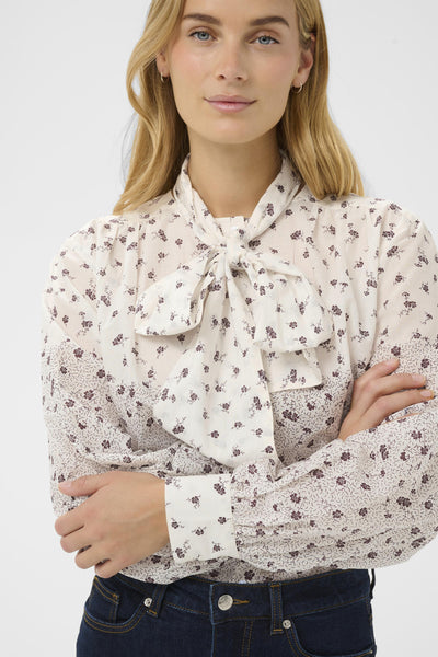 YaninaPW BL Whispering White Fragile Print - c Thumbnail