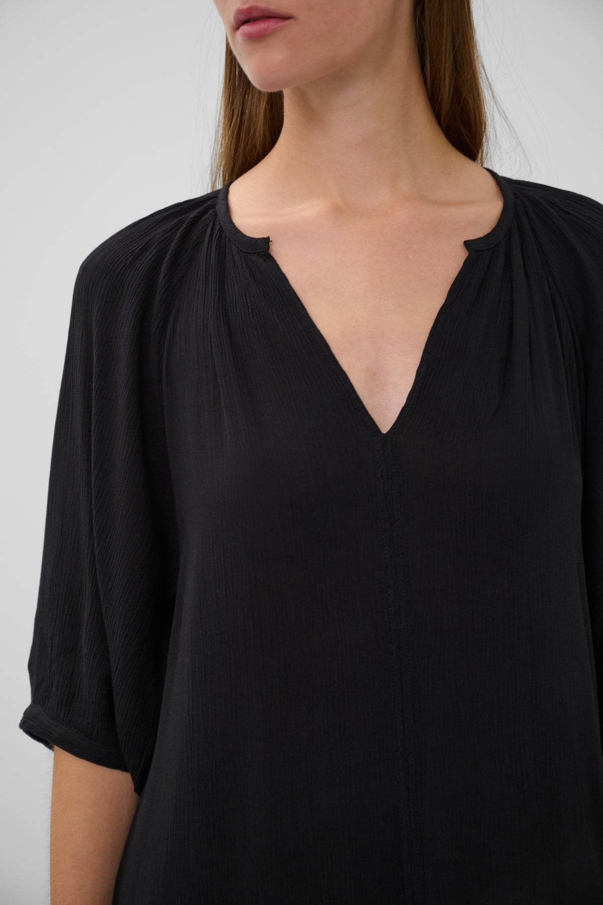 SLZaya Flowy Maxi Dress SS Black