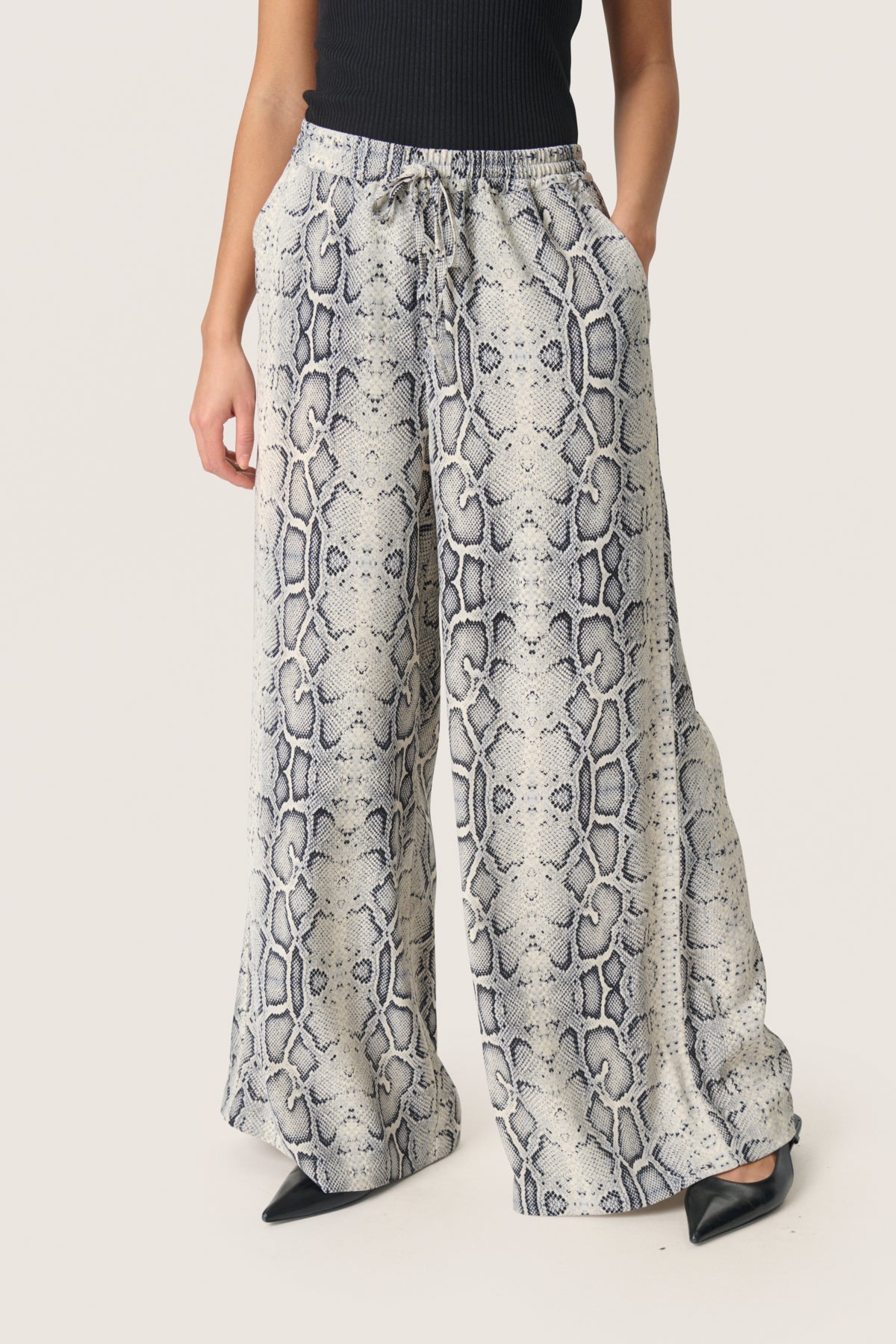 SLShirley Wide Printed Pants Grey Snake Print - 30408449