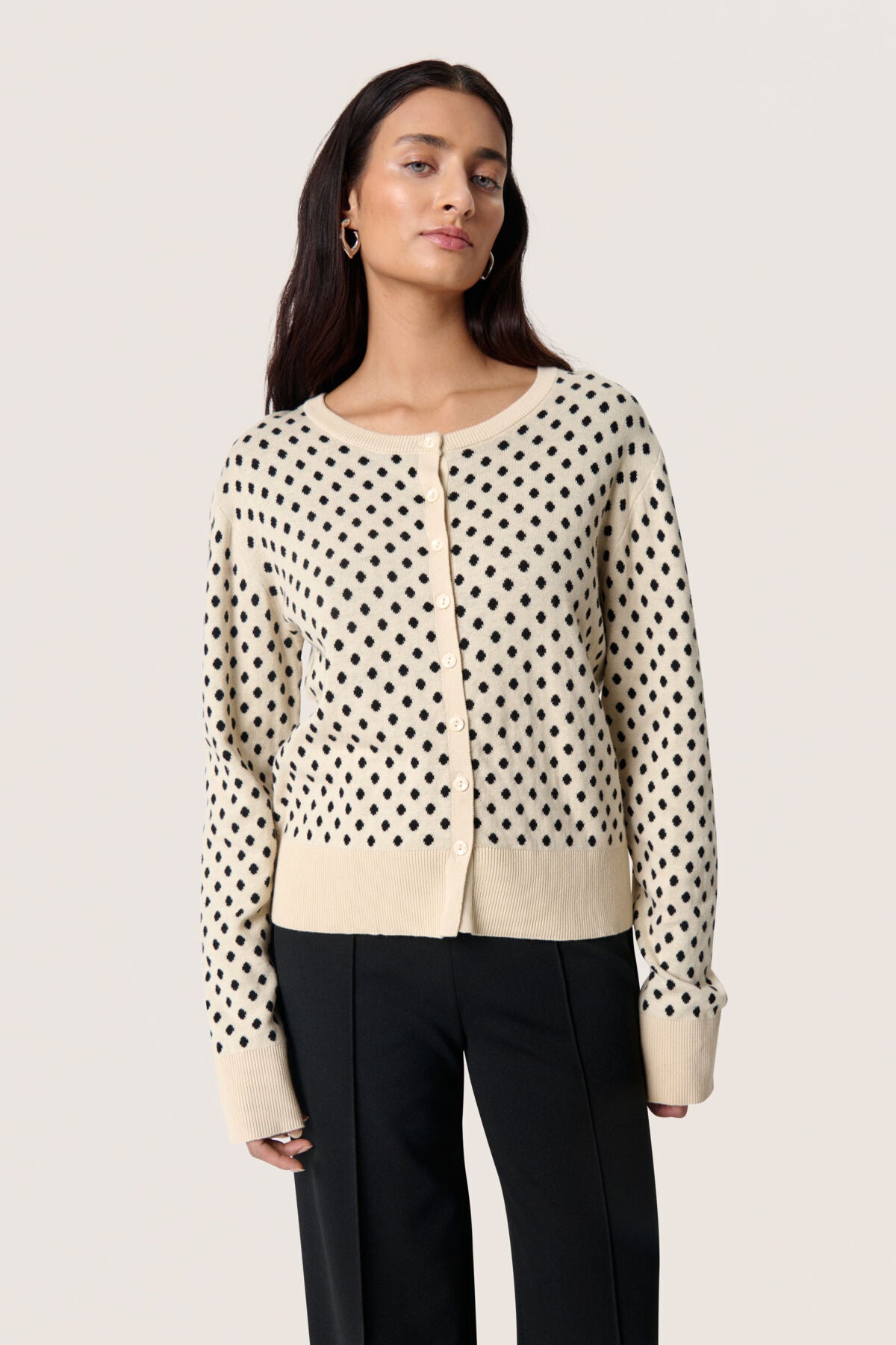SLGya Cardigan Sandshell w Black Dot - 30408544