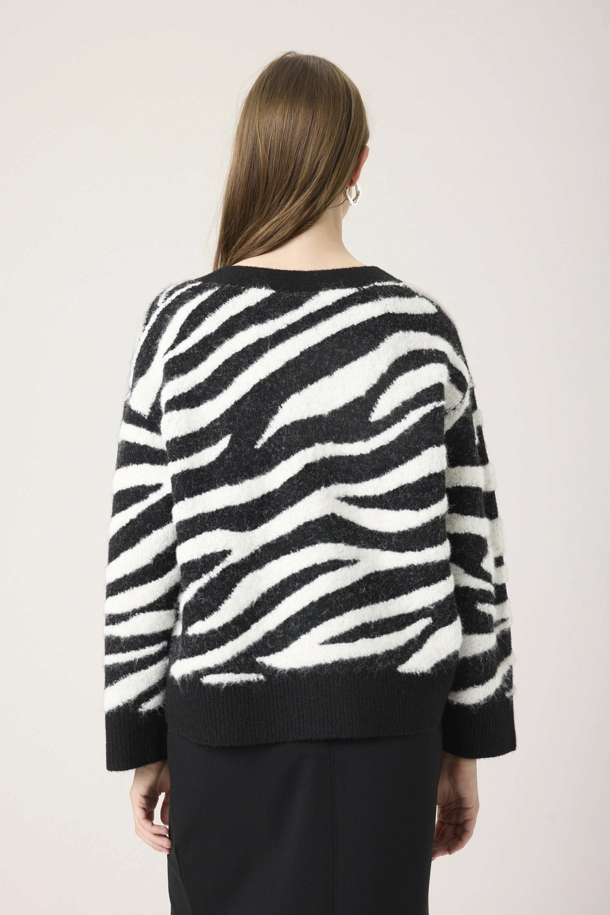 SLSorea Cardigan Black and White Animal - 30436 - 30408755
