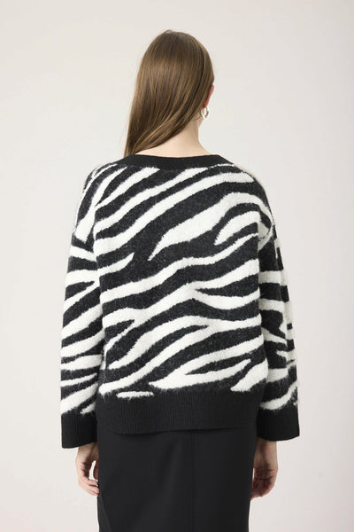 SLSorea Cardigan Black and White Animal - 30436 - 30408755 Thumbnail