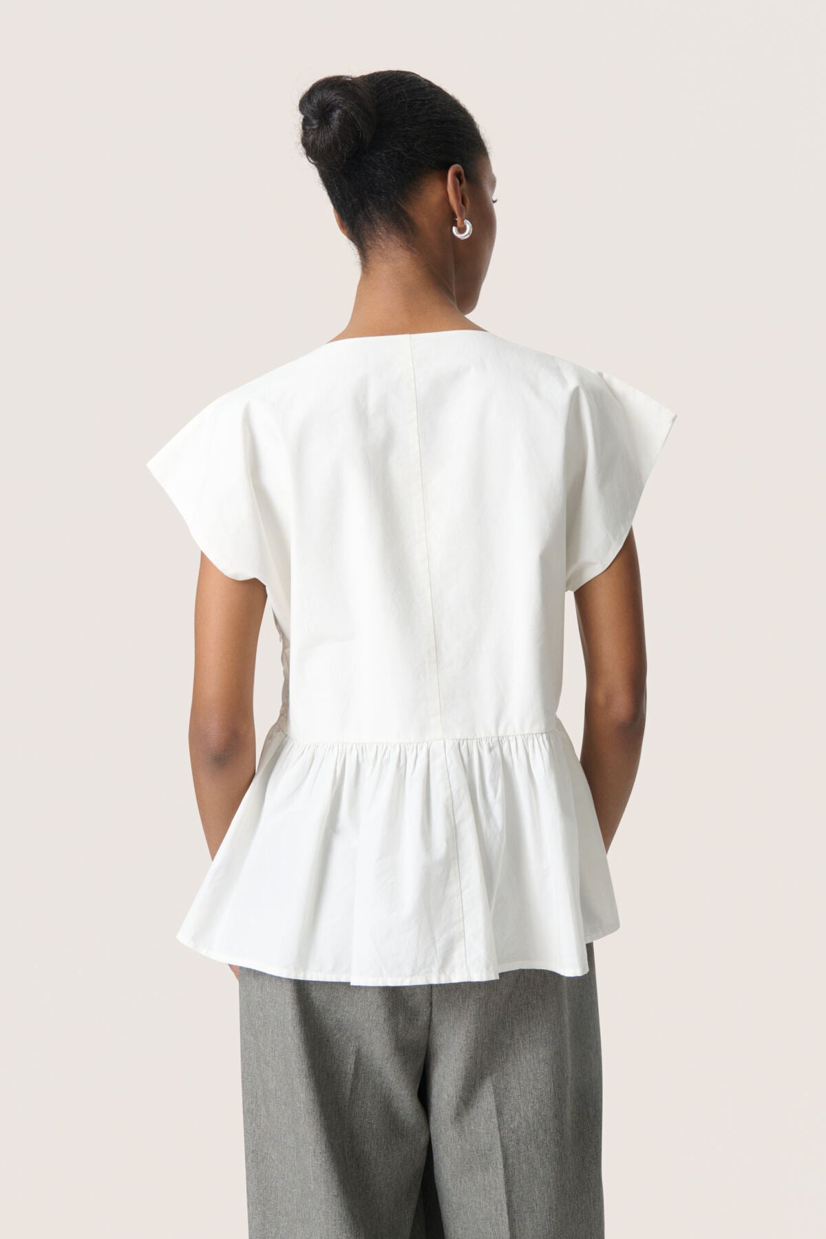 SLJoa Top SS Broken White 30408800