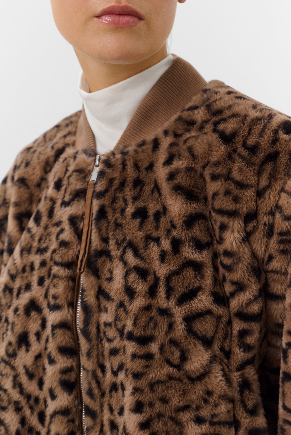 SLLeona Estacia Bomber Jacket Portabella Leopard Pattern - 3 - 30409649