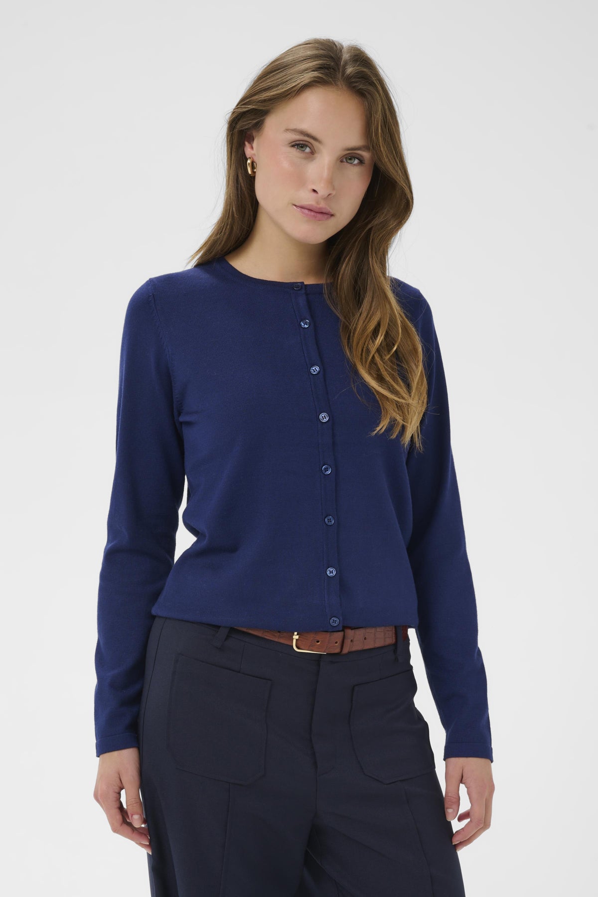 A8661, MilaSZ R-Neck Cardigan Navy Peony - 194029 - 30500005