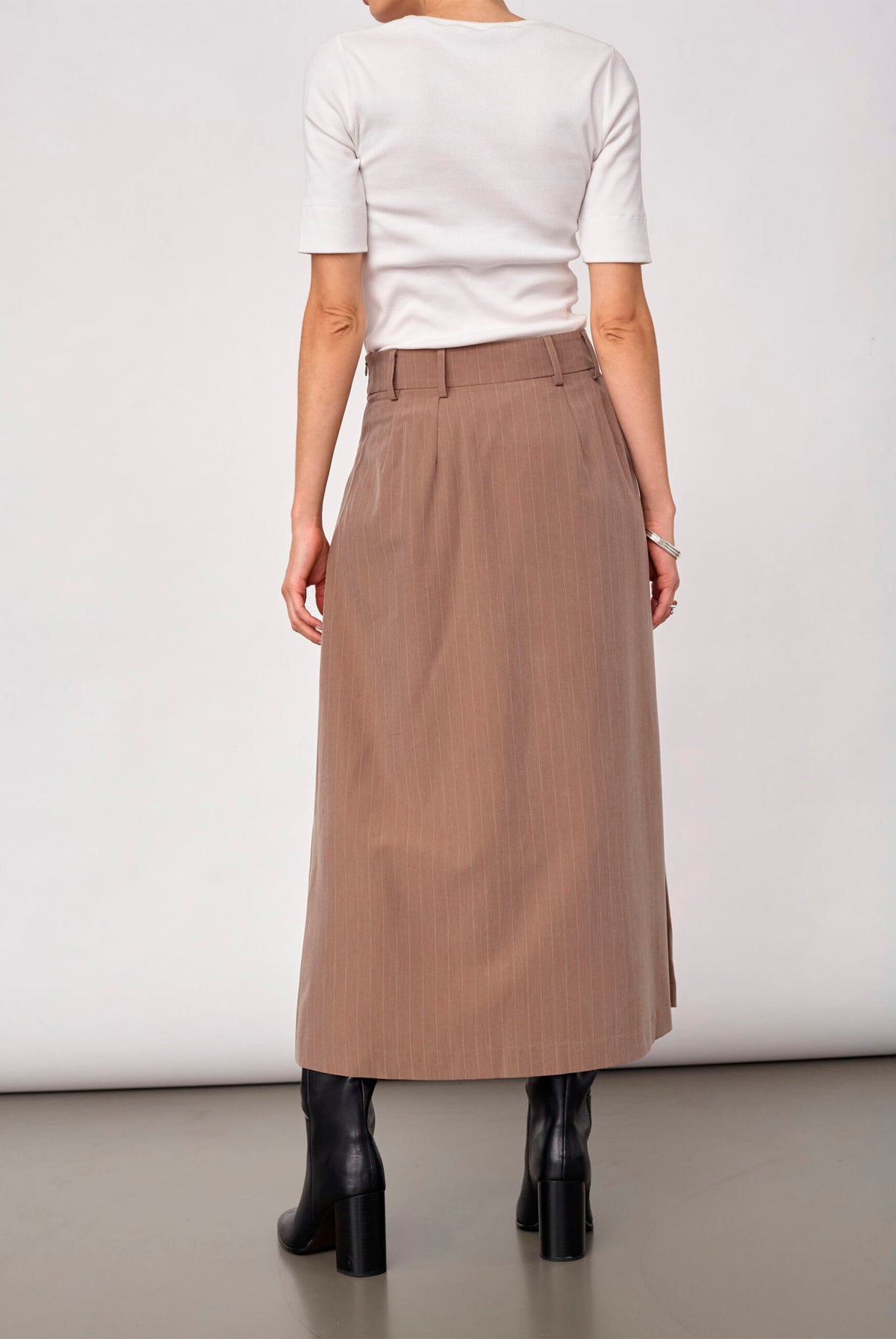 LyviaCC Pleat Pin Skirt 20009-Walnut - 500587