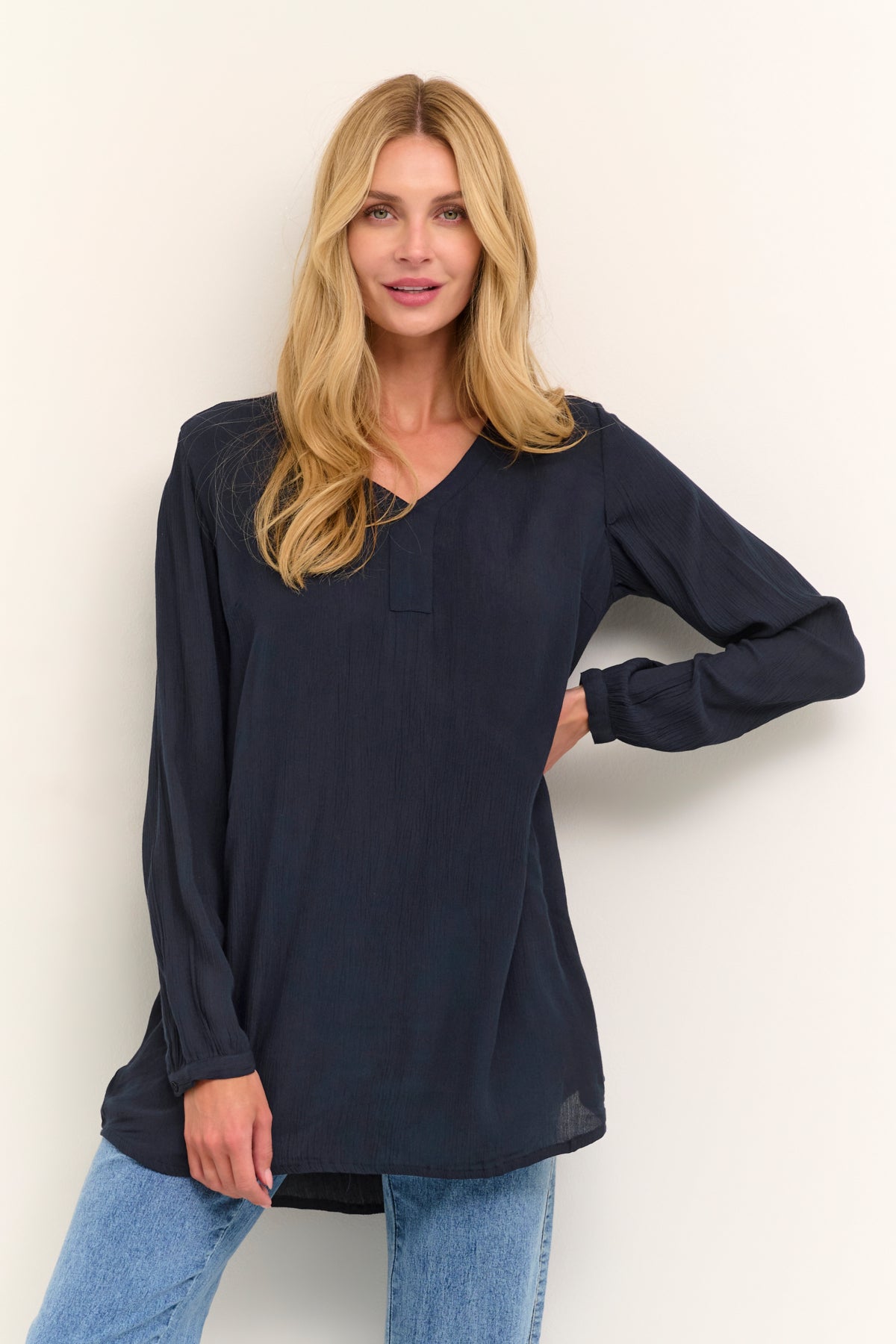 Amber V-Neck Tunic Midnight Marine - 501038