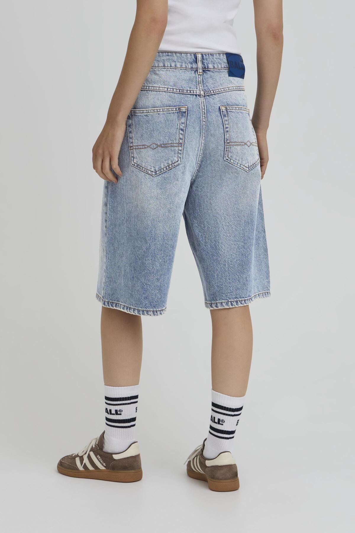 BASAGA MW DENIM SHORTS 90S MEDIUM BLUE INDIIGO - 9000 - 50408016