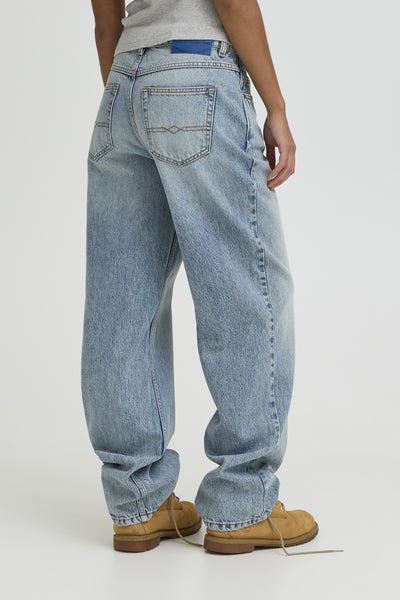 BASAGA MW STRAIGHT JEANS 90S MEDIUM BLUE INDIIGO - 9000 - 50408017 Thumbnail
