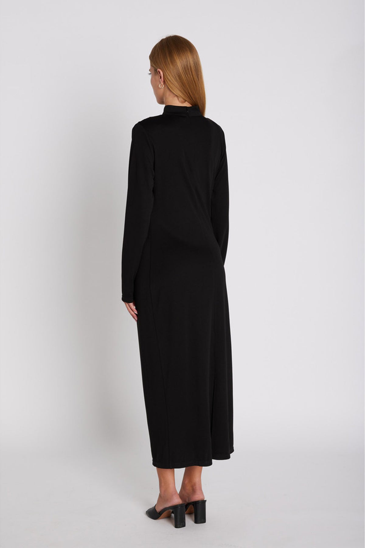 7683RDFNewValentina dress 20 Black - RDF618