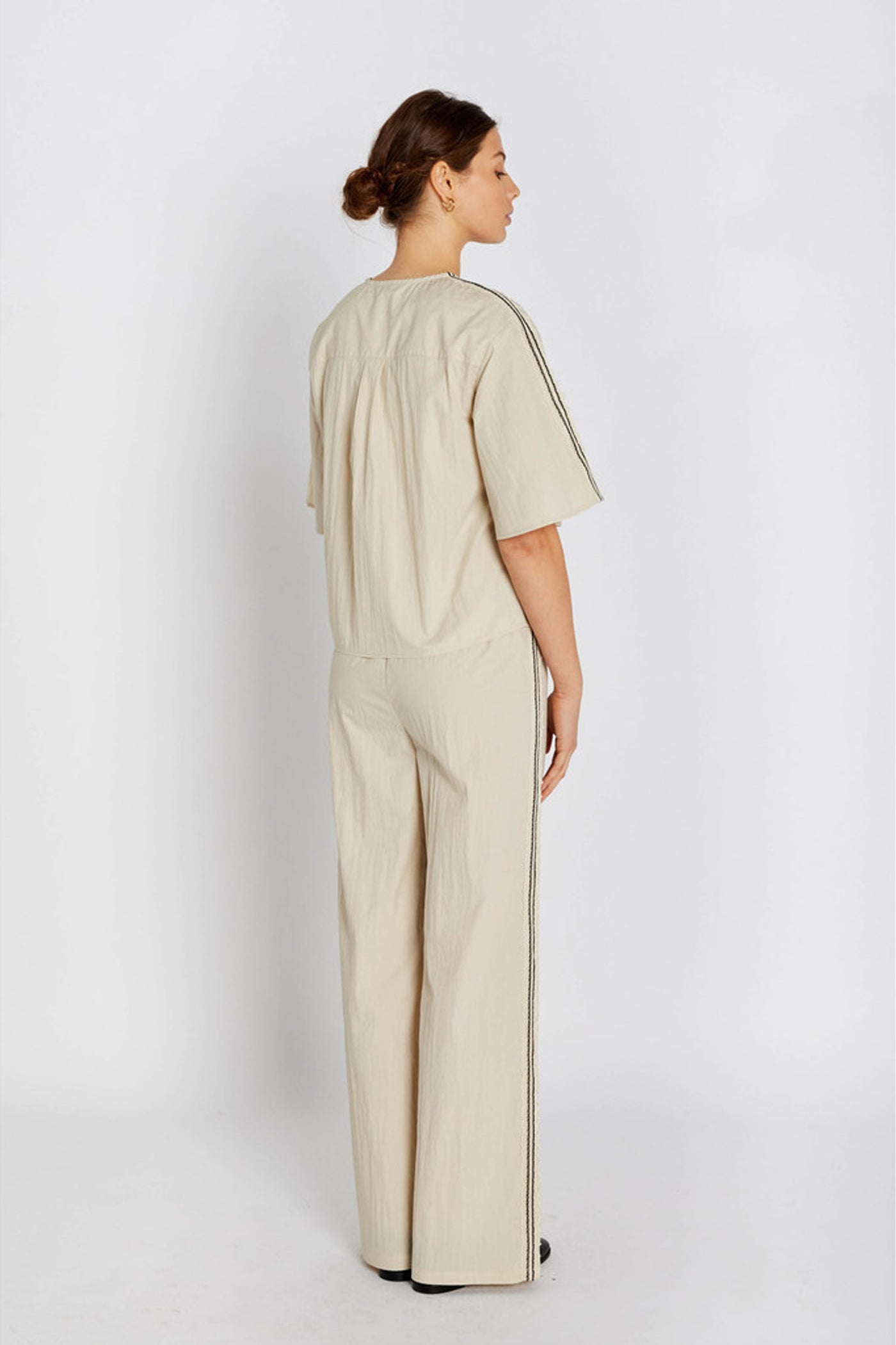7765RDFDaphina blouse 02 Off white - RDF853