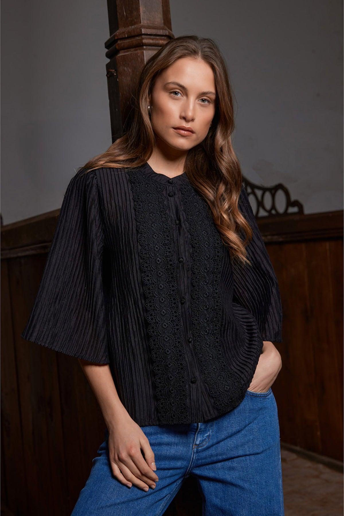 7833RDFNelle shirt 20 Black - RDF918