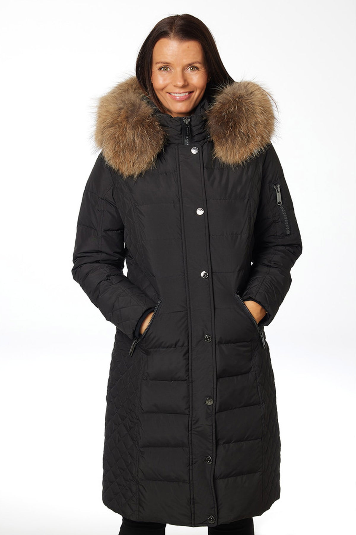 Alett With RealFur 09. Black - 7779-500R