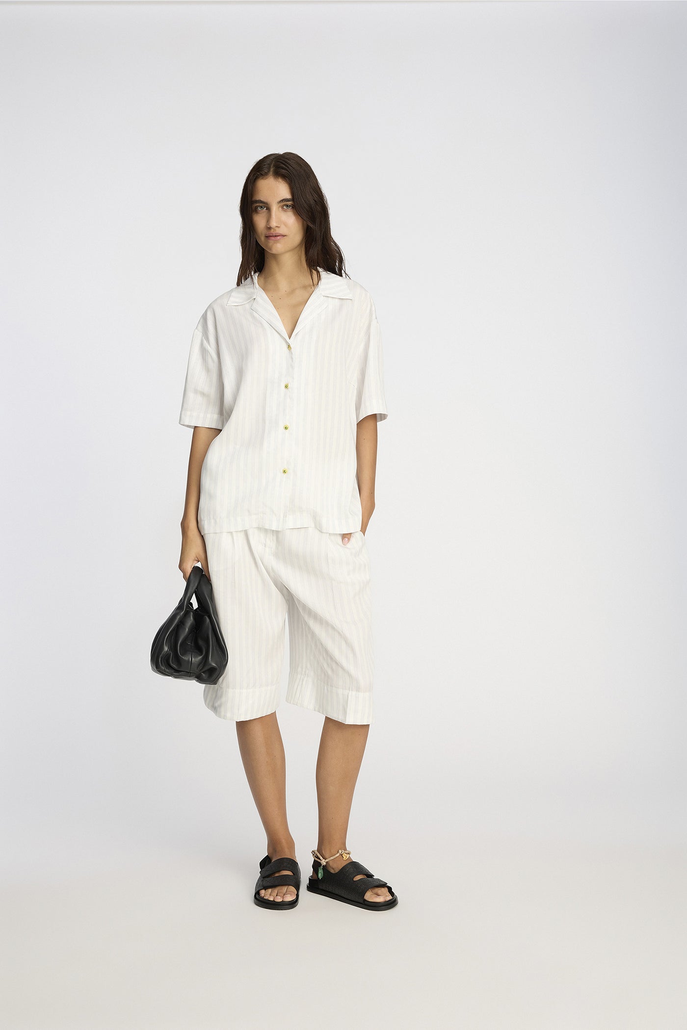 BRIANDA 76-Ivory - 1046/26184