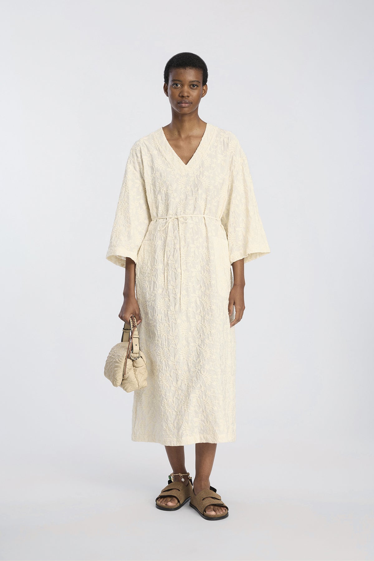 BYRUS 54-Creme - 1348/26127
