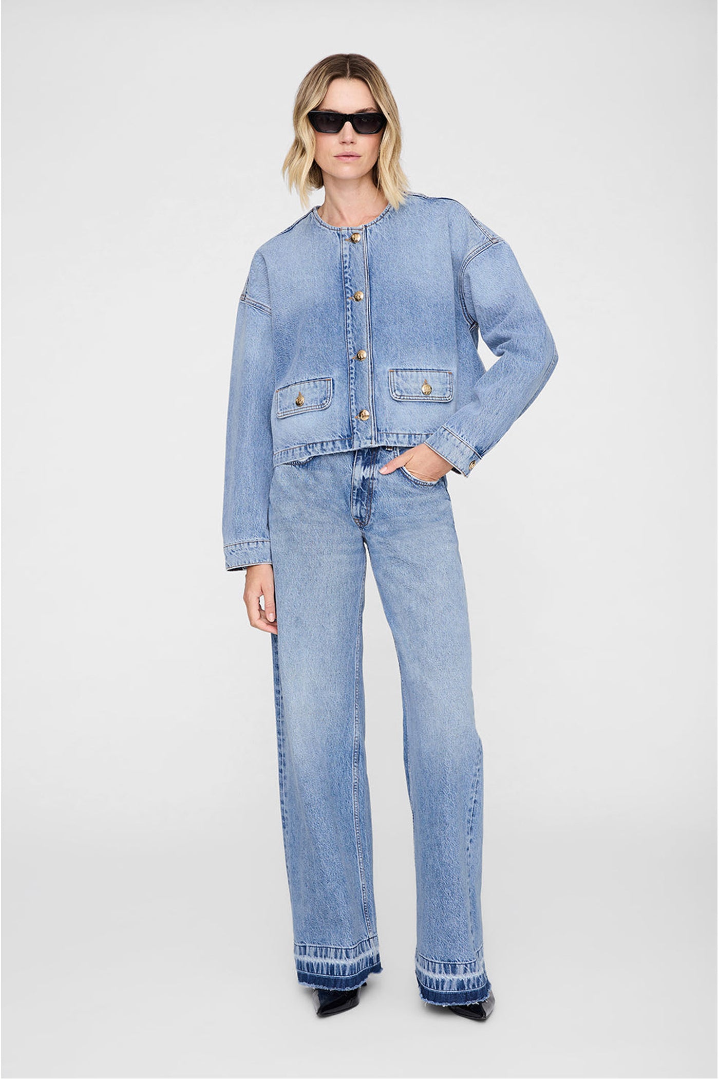 Blanche Light Blue - A-01-11565