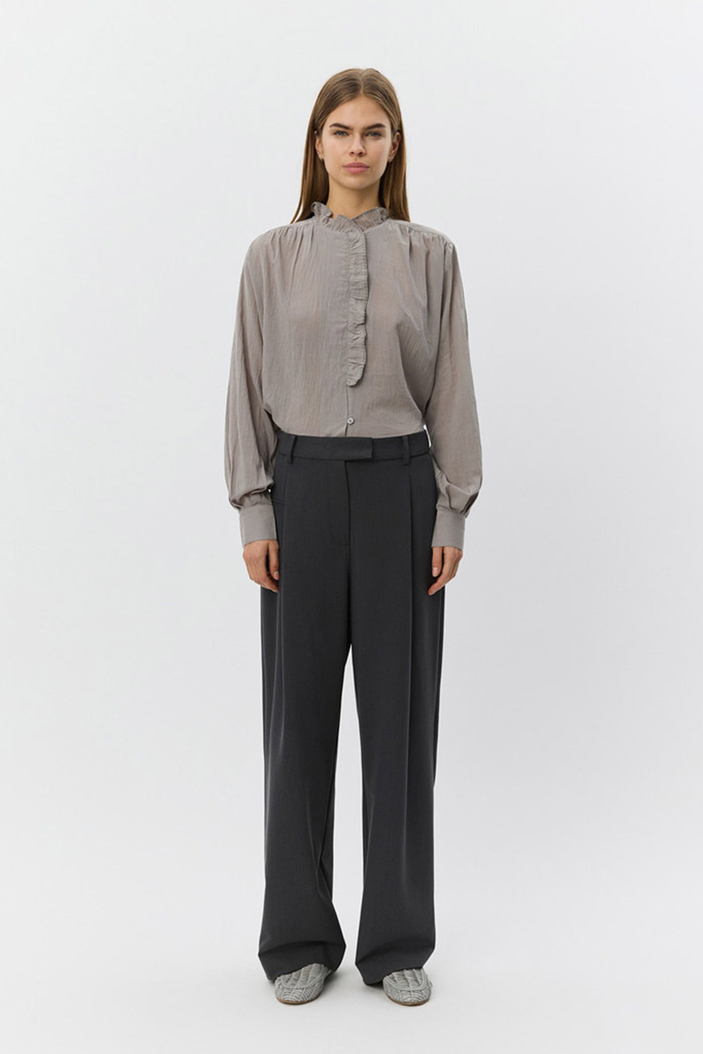 EDNASW FRILLED PLACKET SHIRT 8052 Stone Grey - S261220