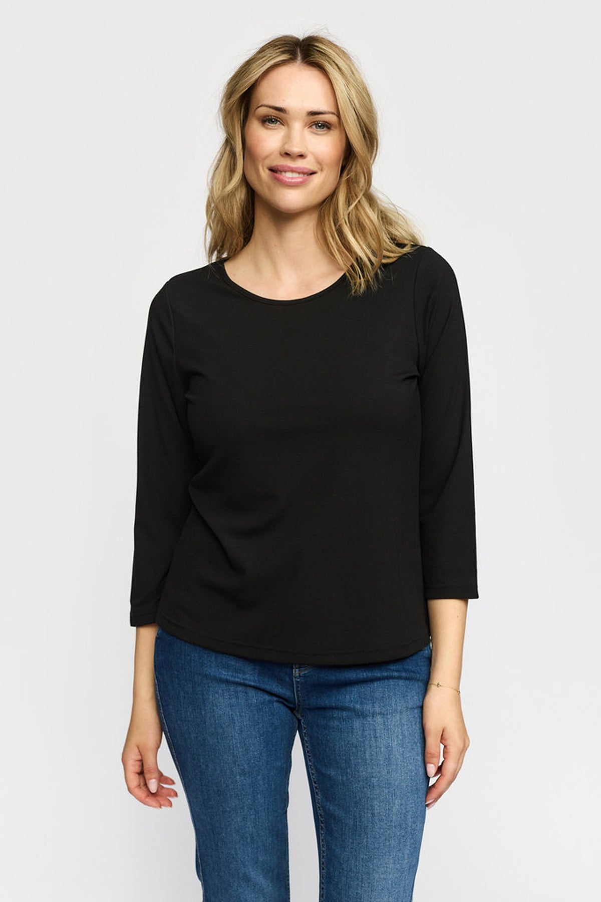 Elie Black - 10214411616
