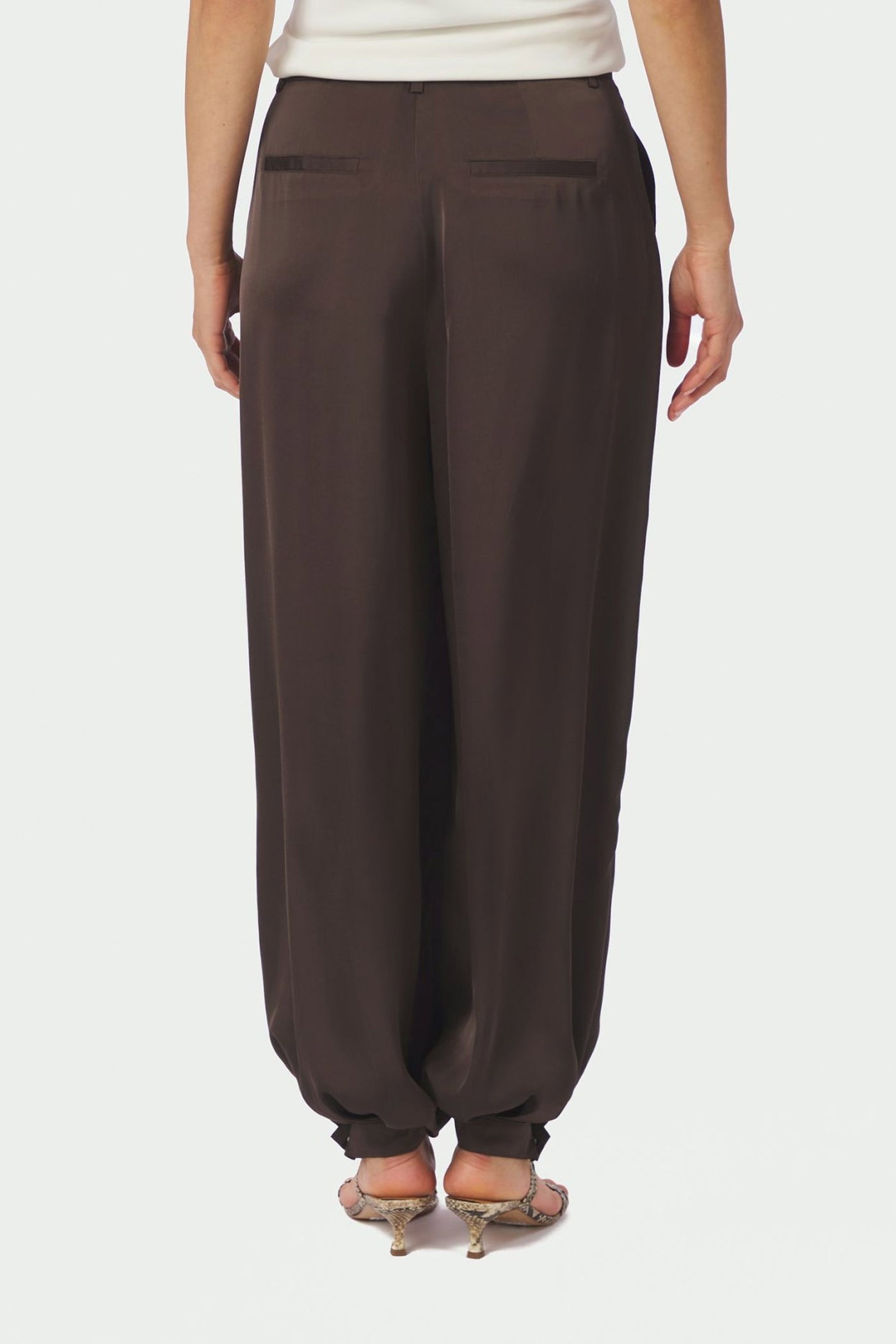 Fayla Drapy Satin Balloon Pant Dark brown - 167418