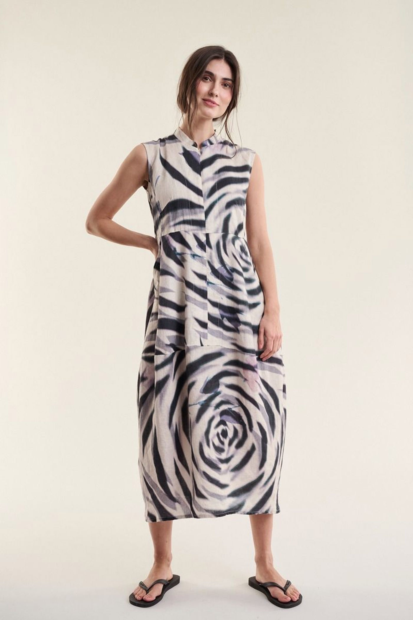 Harukaze Ærmeløs kjole ZEBRA ROSE - 263-2296-5770