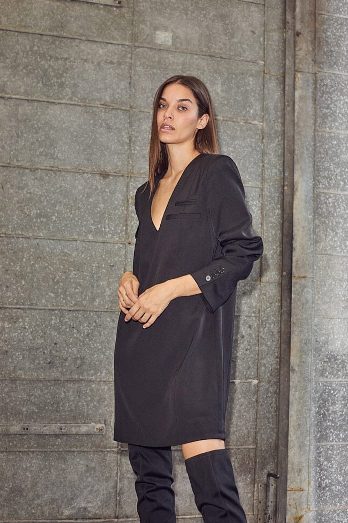 Jazzy Dress Black - HL10250