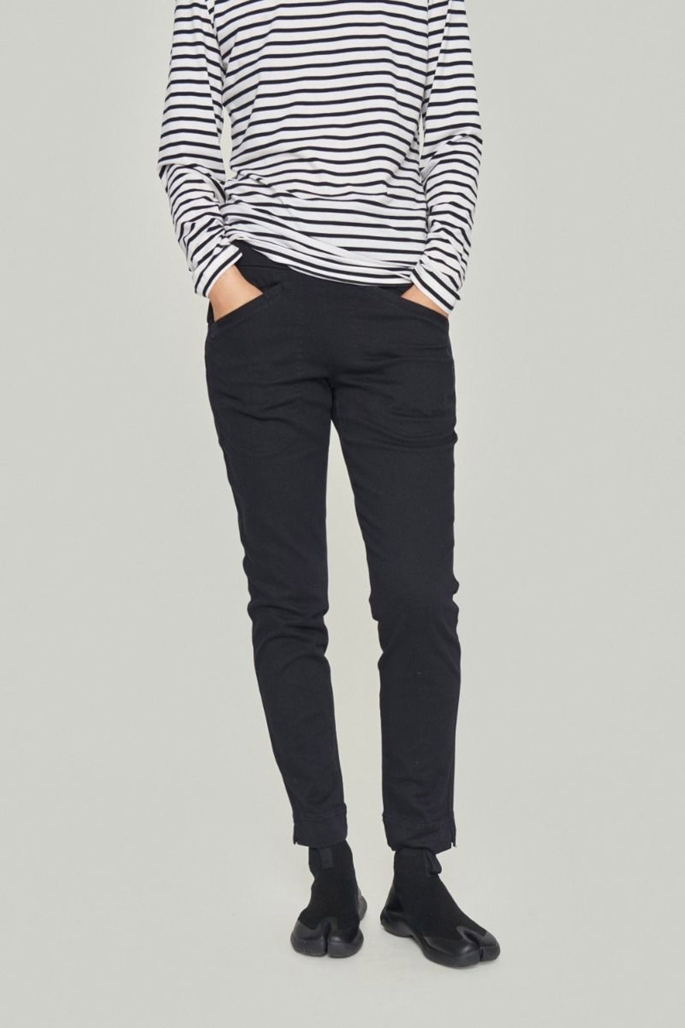 Jinzu stretch smalle bukser Washed black - 9-2299-3813