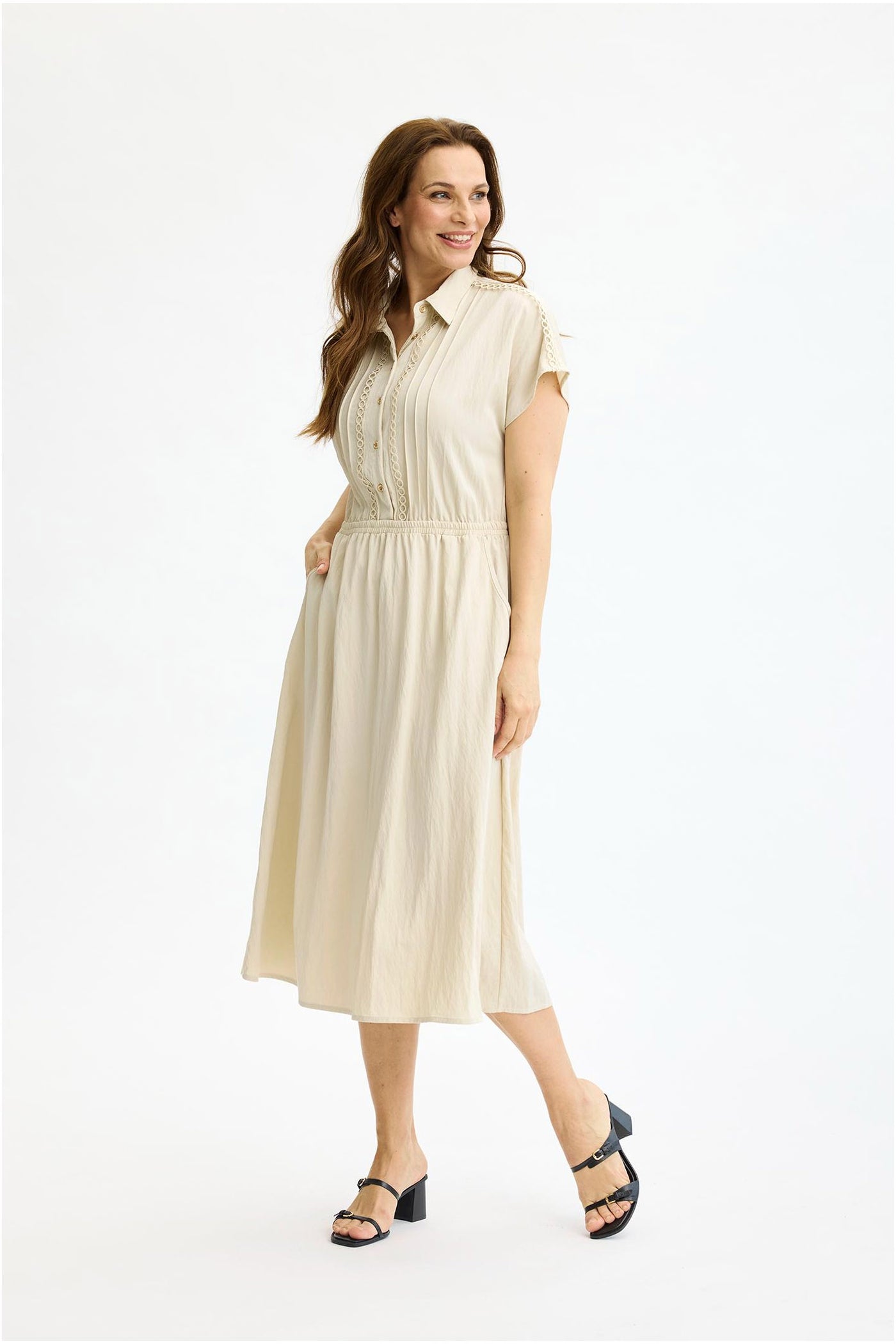 Julie dress SAND - 17106