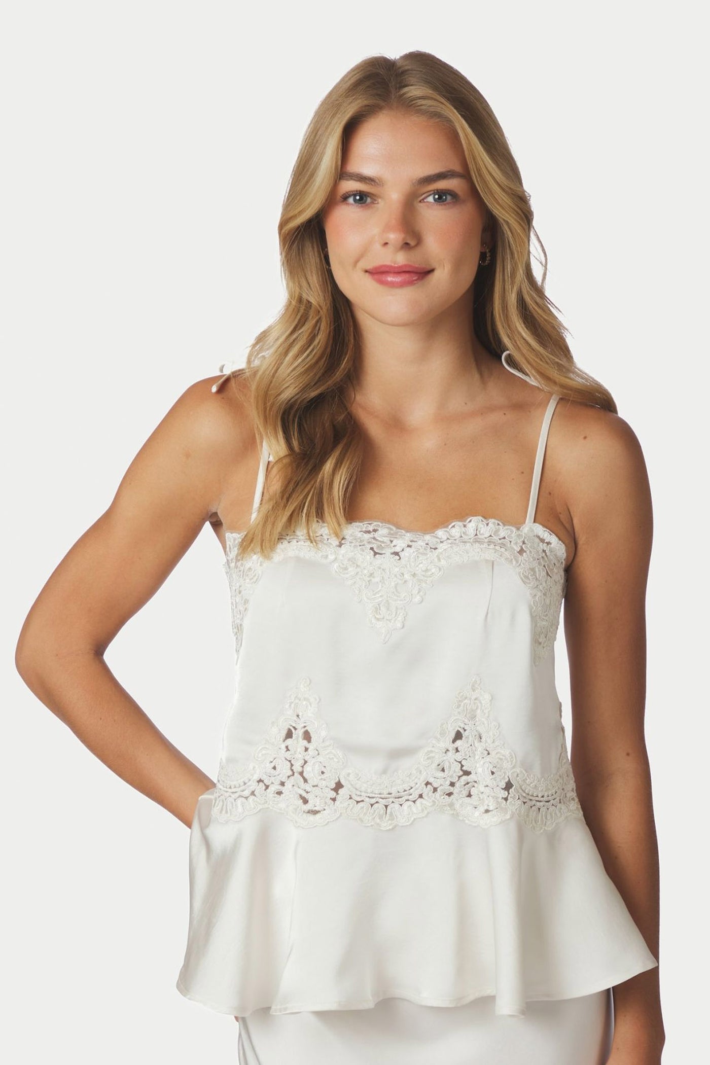 Kaela Heavy Sateen Lace Top Pearl - 168290