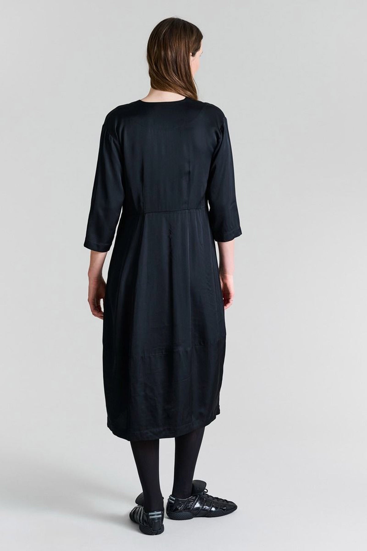 Kuhaku FSC kjole Black - 257-2446-5414