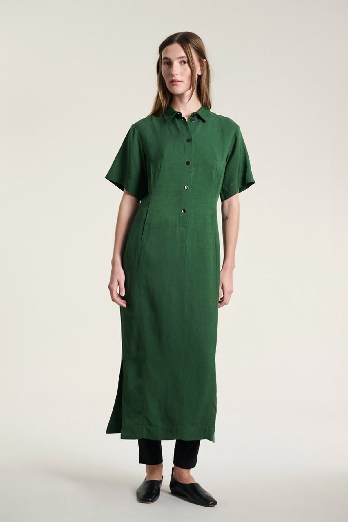 Kumamoto smal kjole DEEP GRASS GREEN - 262-2421-5670