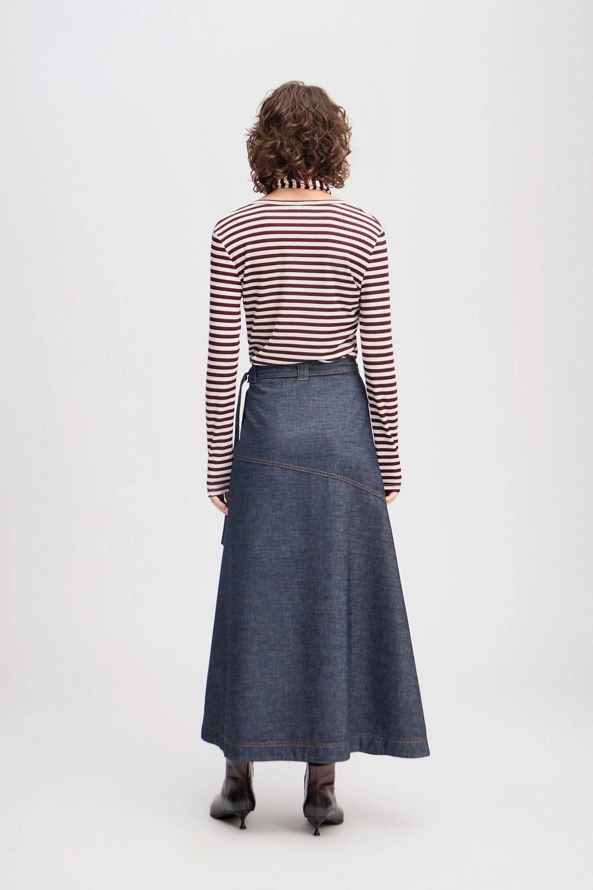LANDREA 37-Indigo - 1220/25307