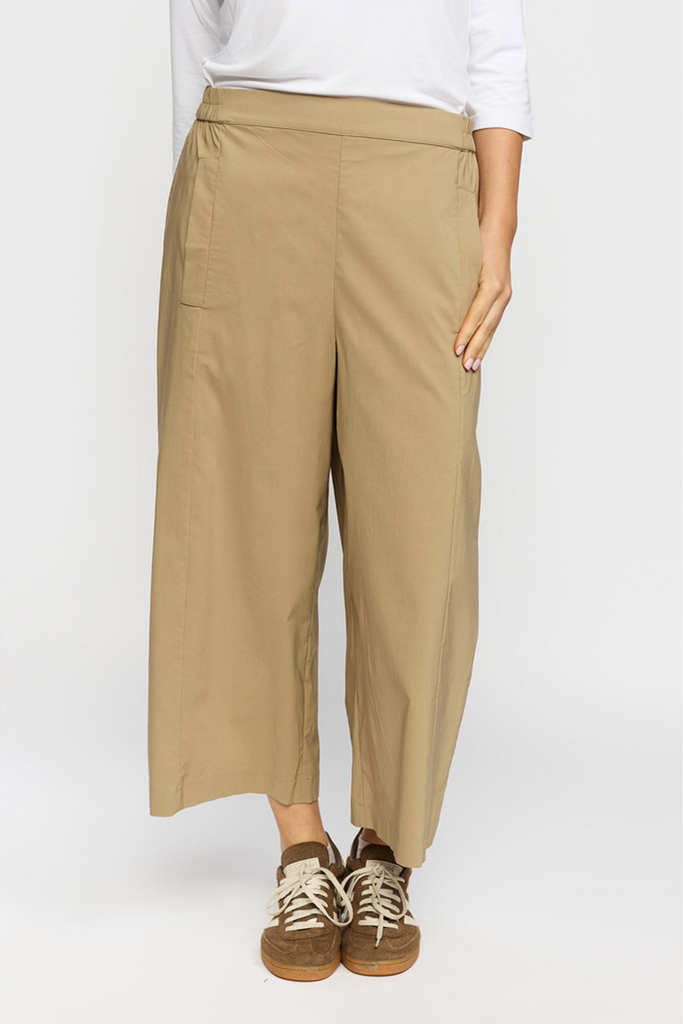 LIA 700 SAND - 10214411512