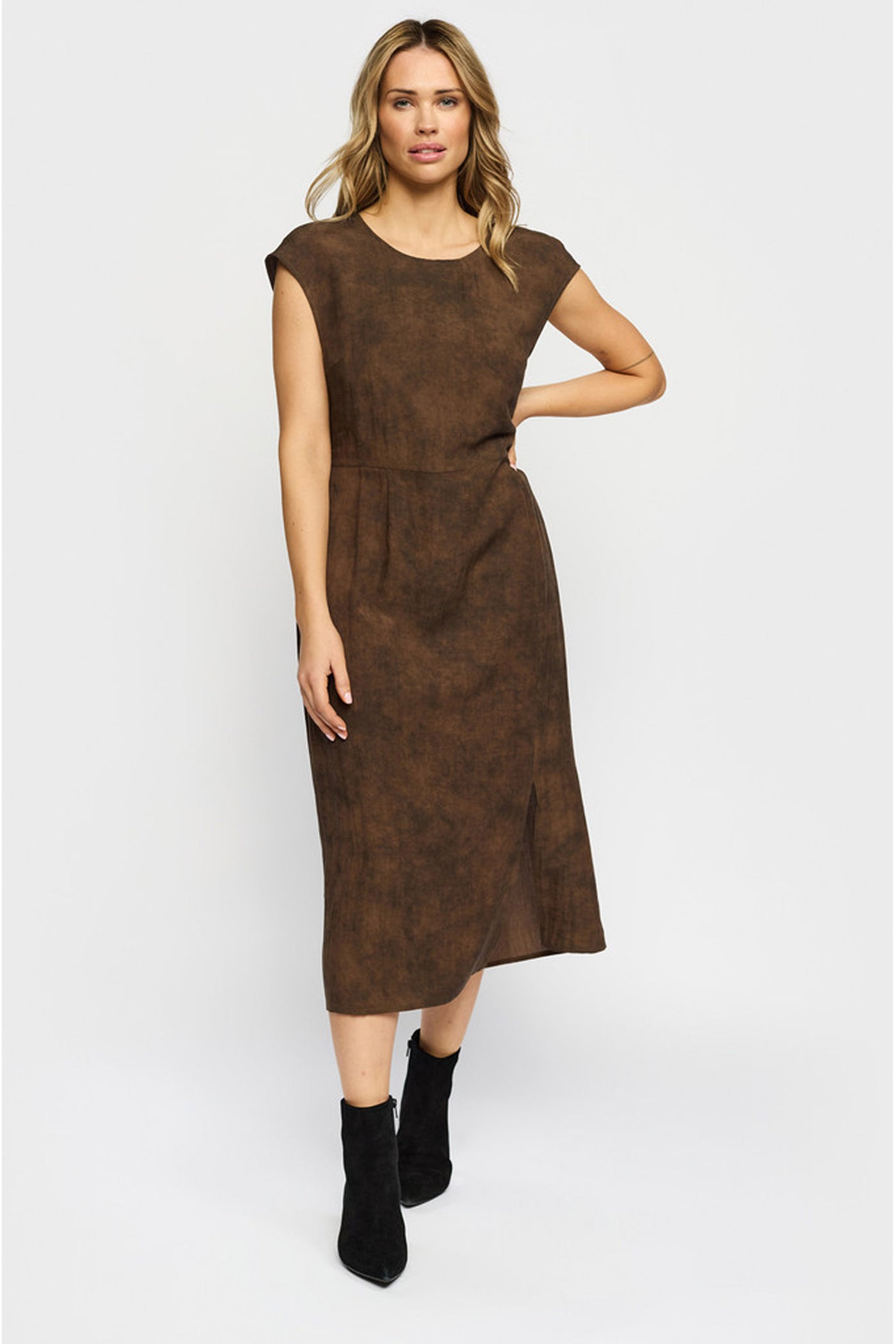 LINEA Choclate Brown - 10214411515
