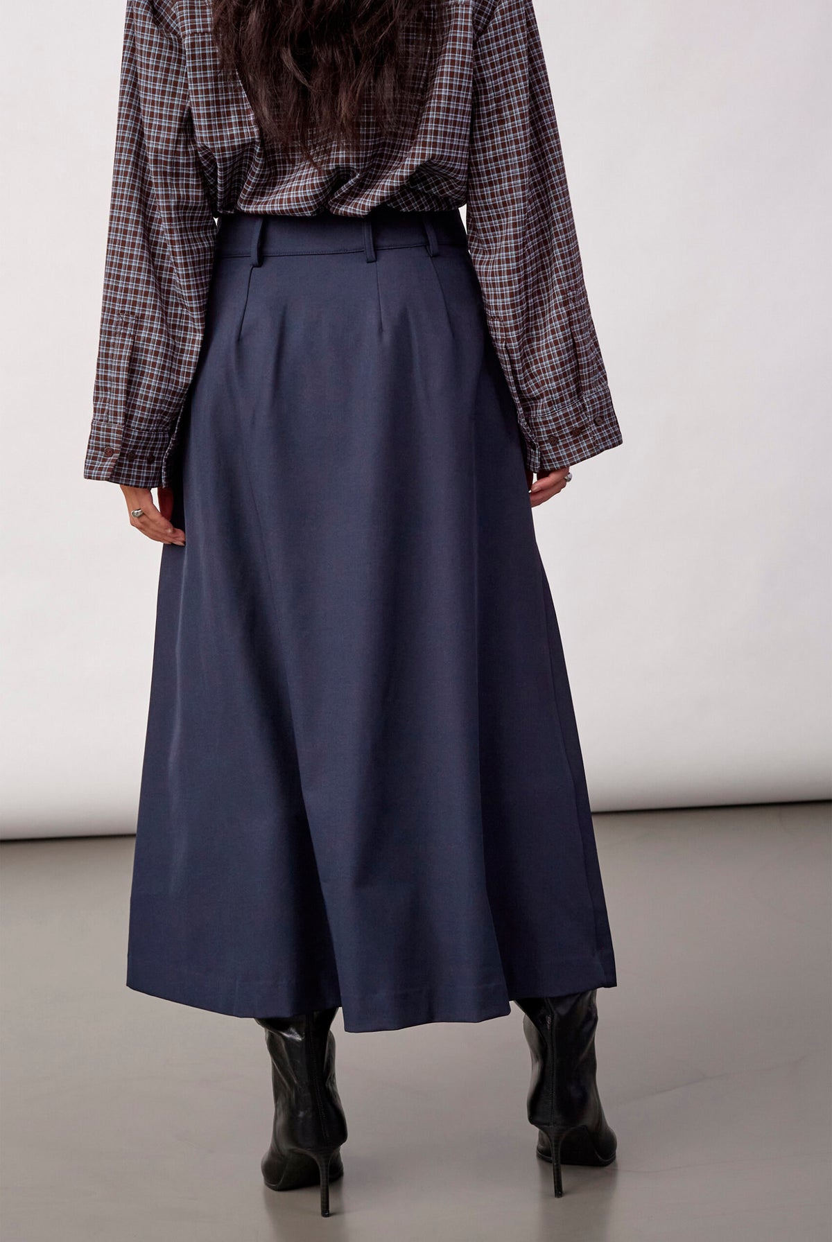 LunaCC New Pocket Pleat Skirt 40007-Navy - 500389