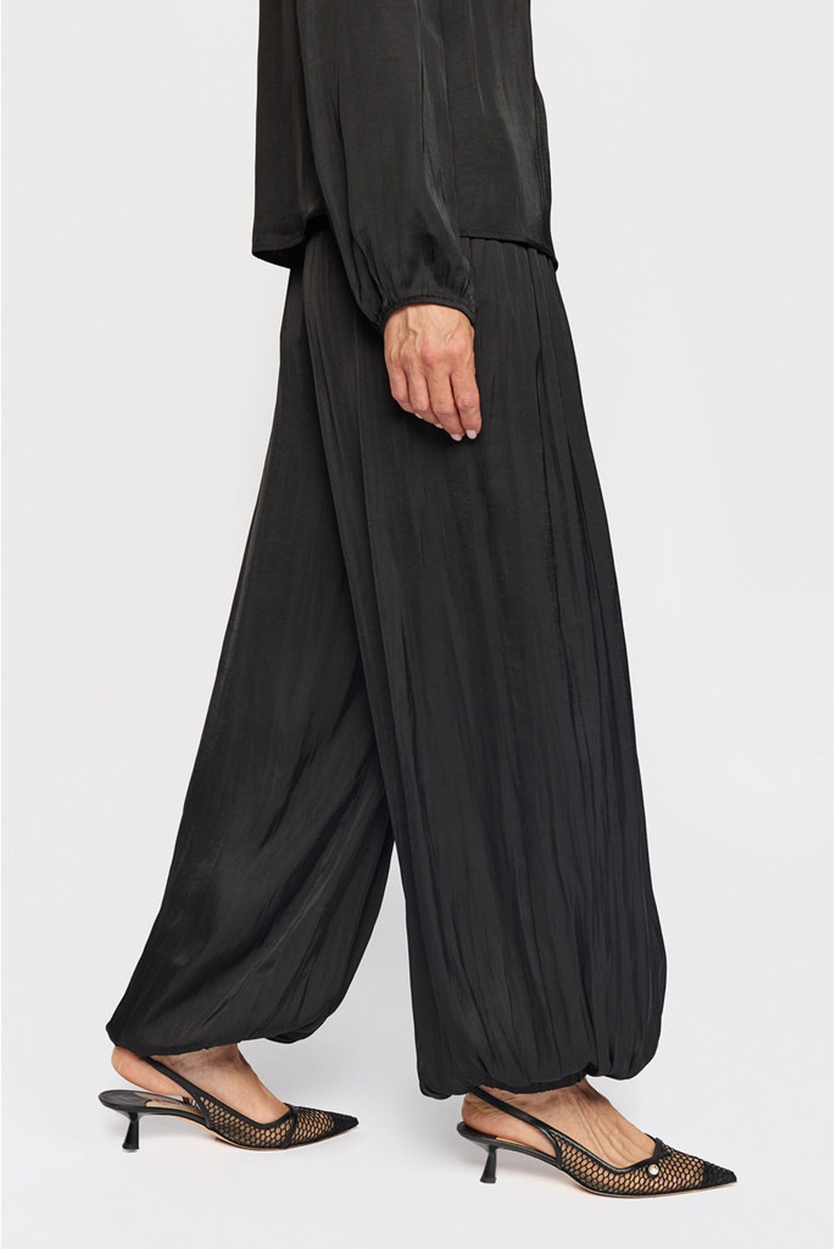 TALA 807 BLACK - 10214411687