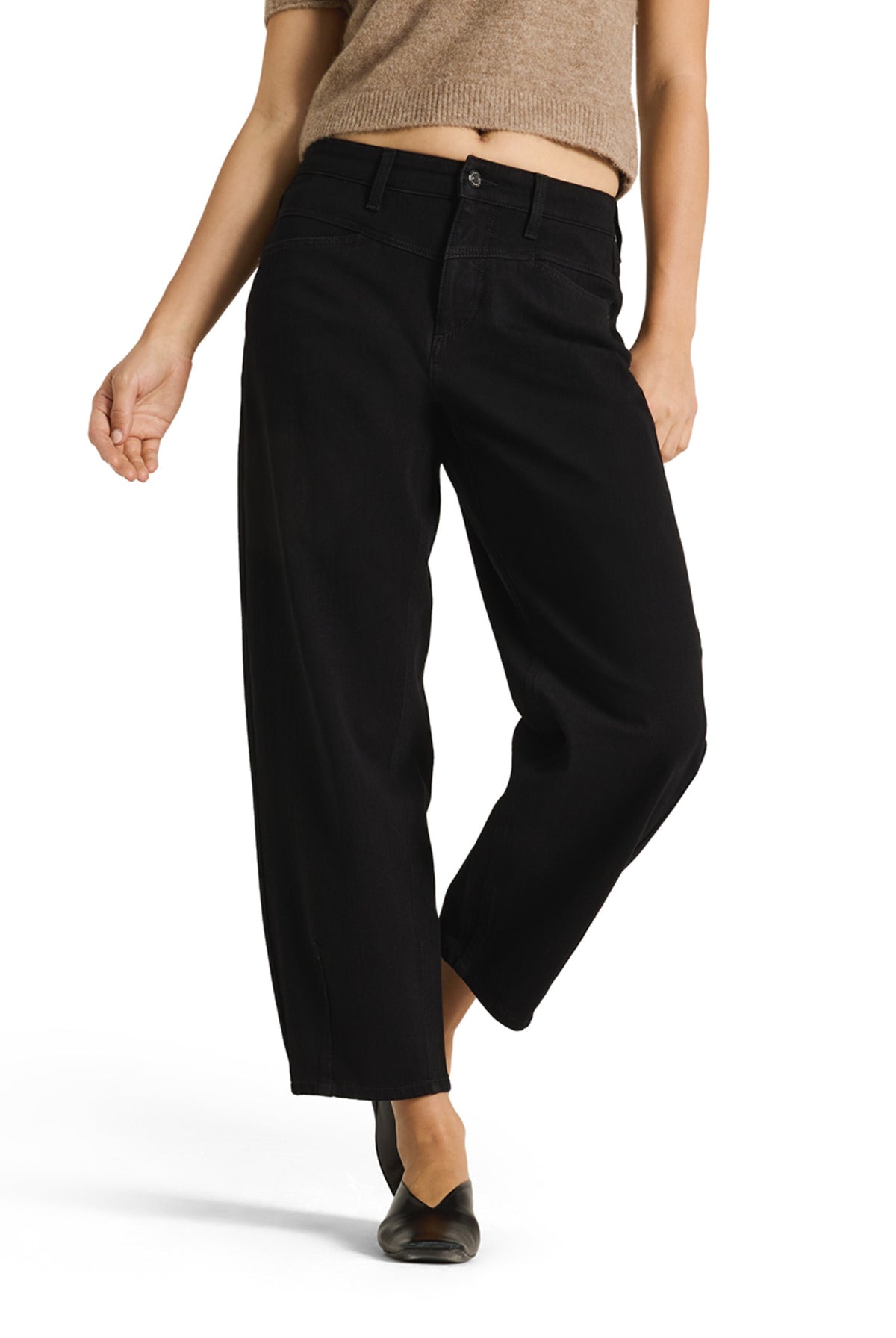 Elin Black - 0036 27 9223