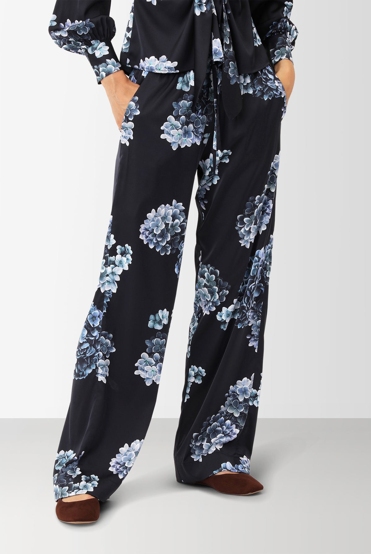 LOU Hydrangea - 2122