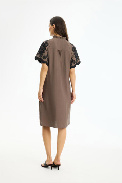 Lori dress Brown - 17227 Thumbnail