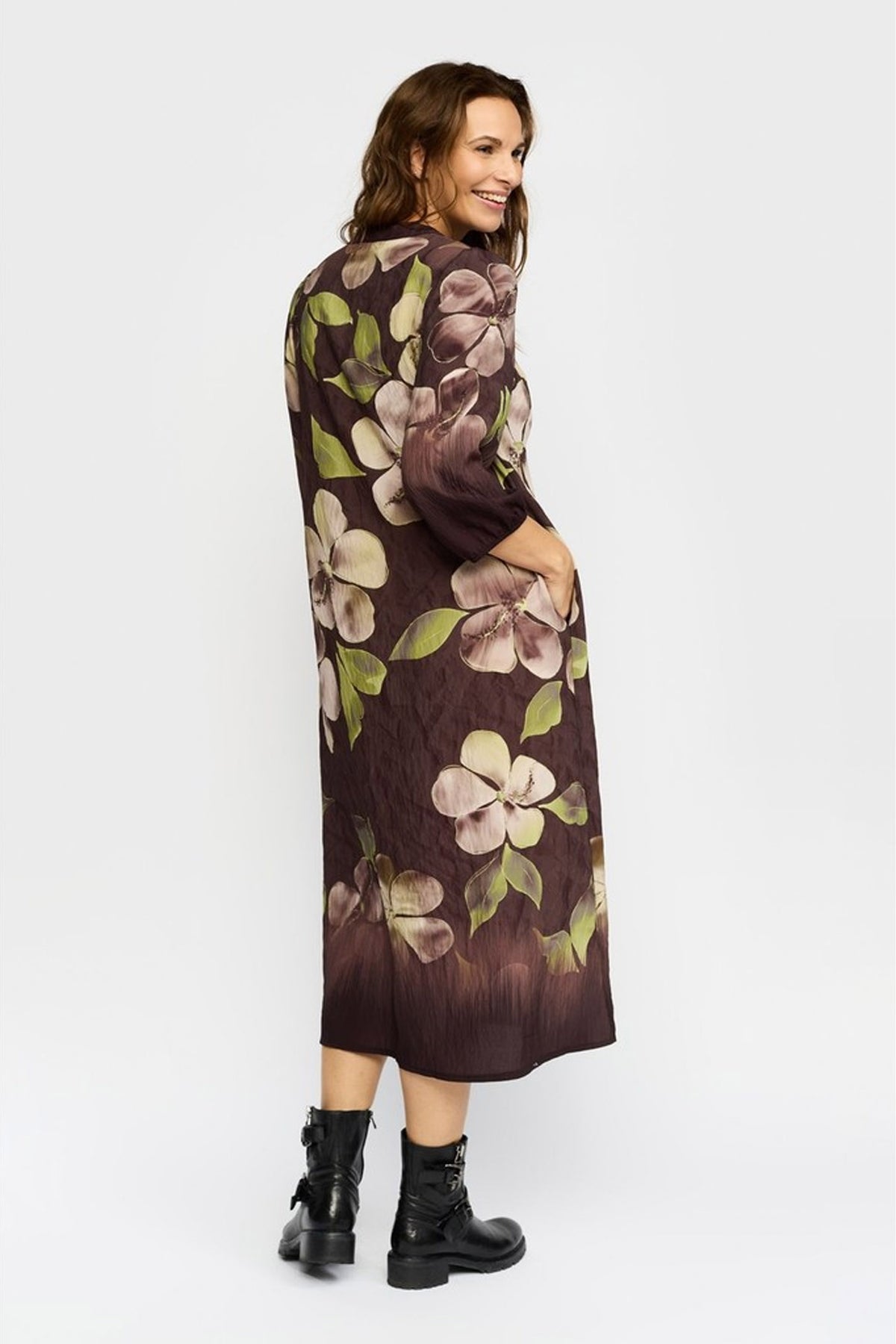 MIKKA BROWN FLOWERS - 10214411455