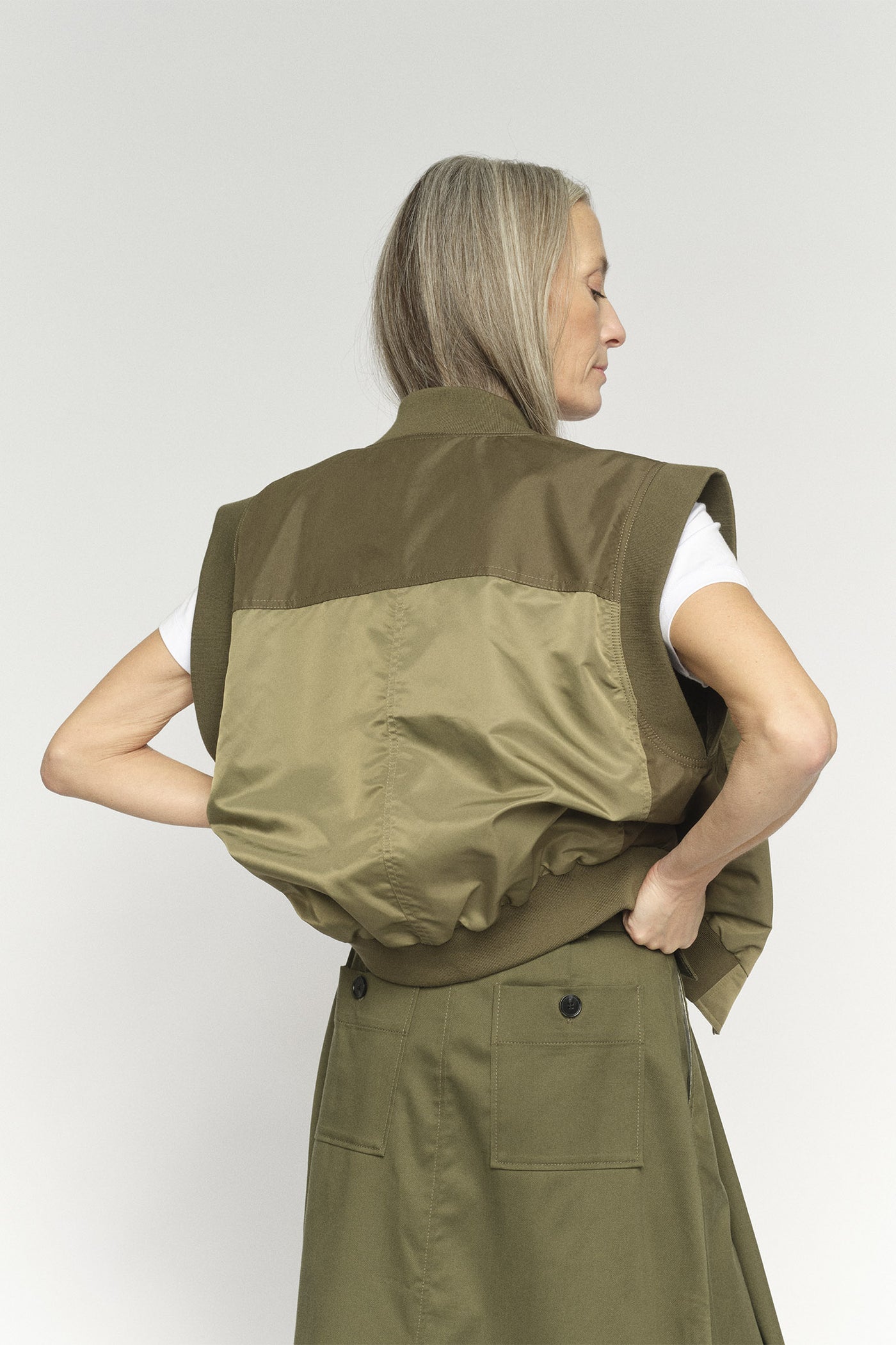 MMJovo Neola Waistcoat Olive night - 177480