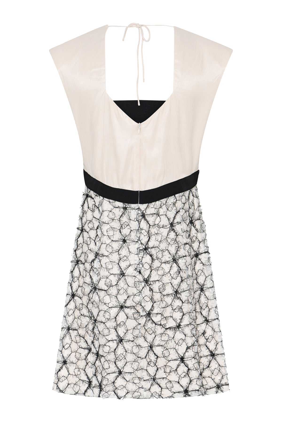 ManicariaBBOritta dress Cream / Black - BBW4928