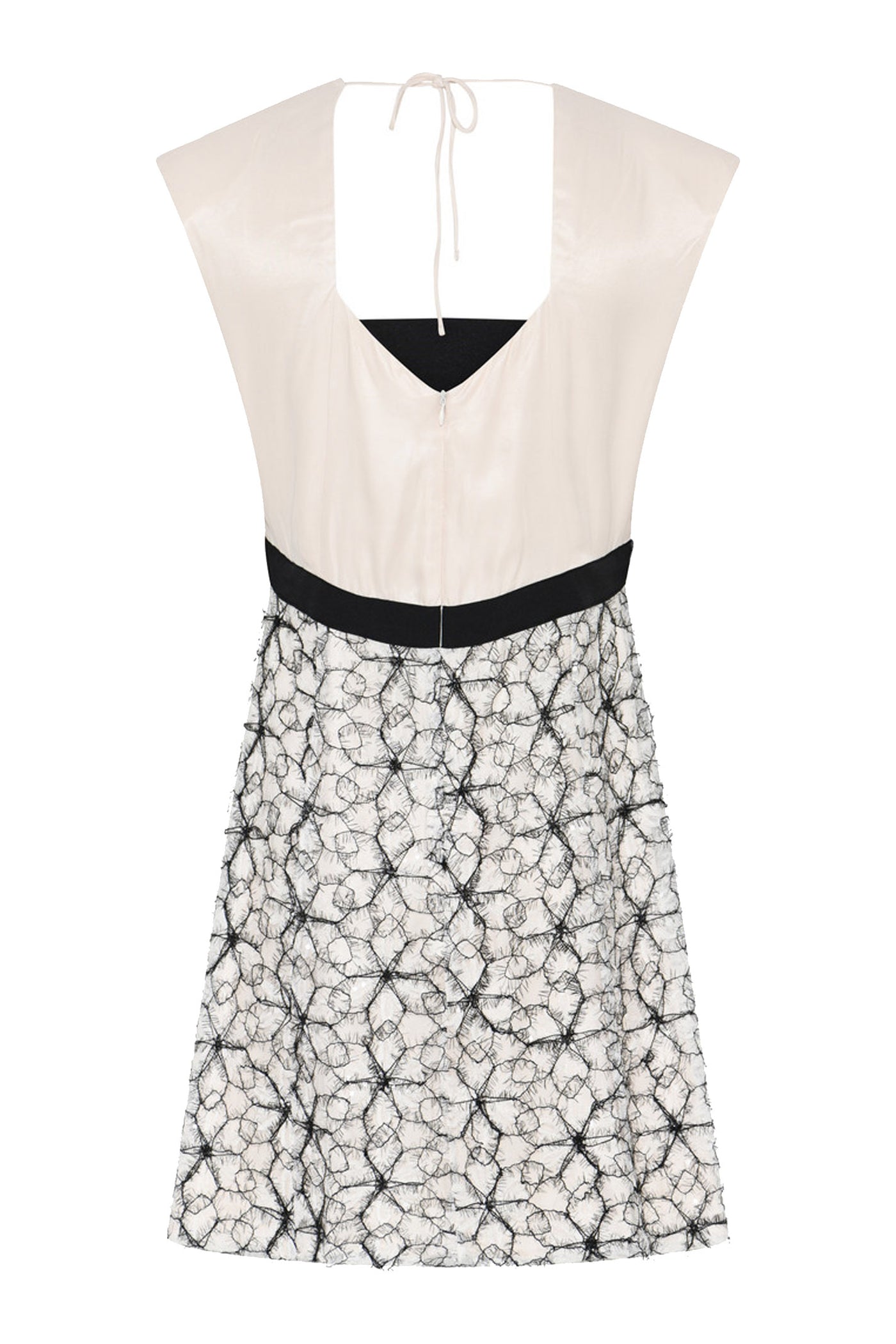 ManicariaBBOritta dress Cream / Black - BBW4928