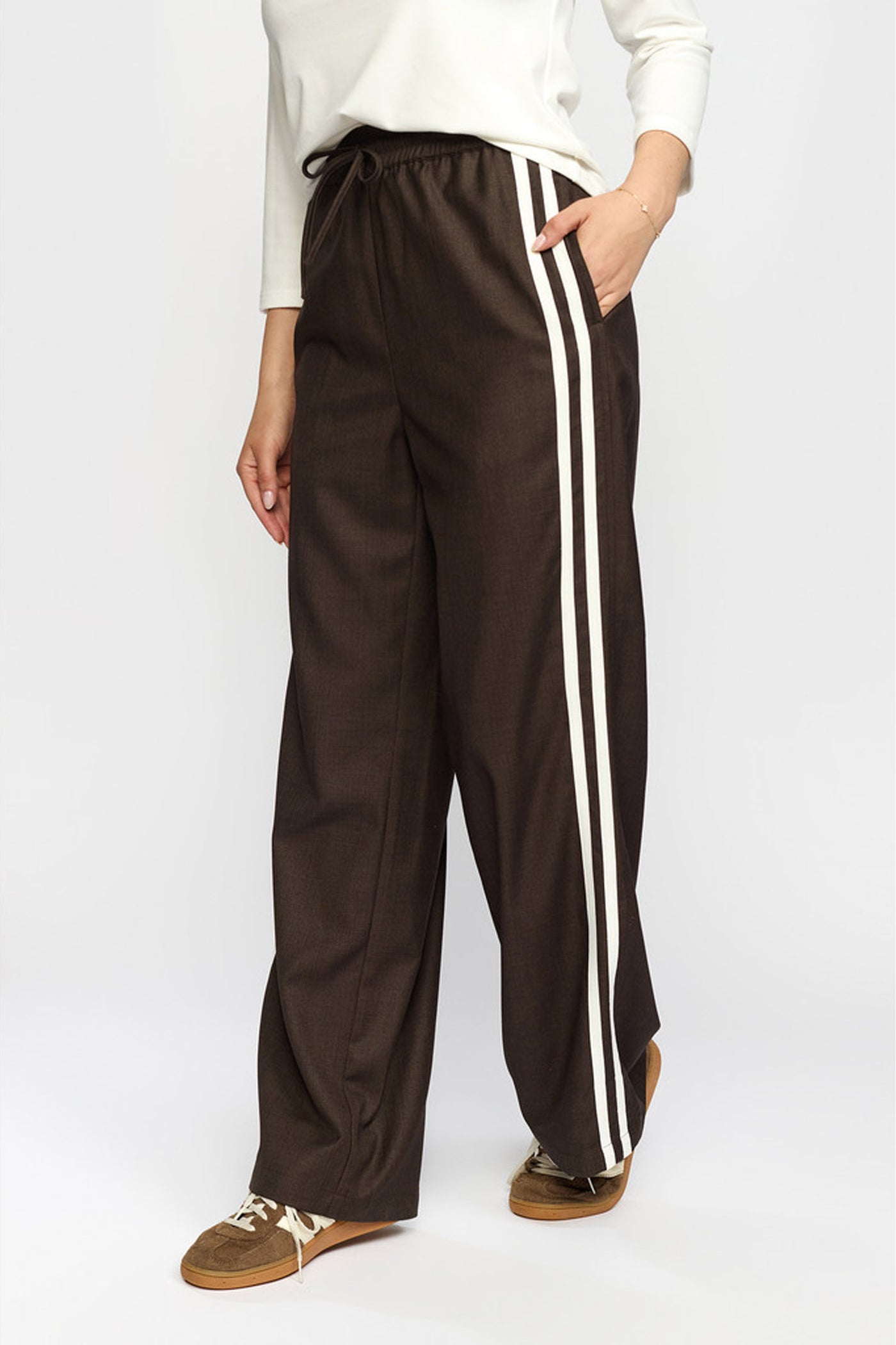 May Brown - 10214411655