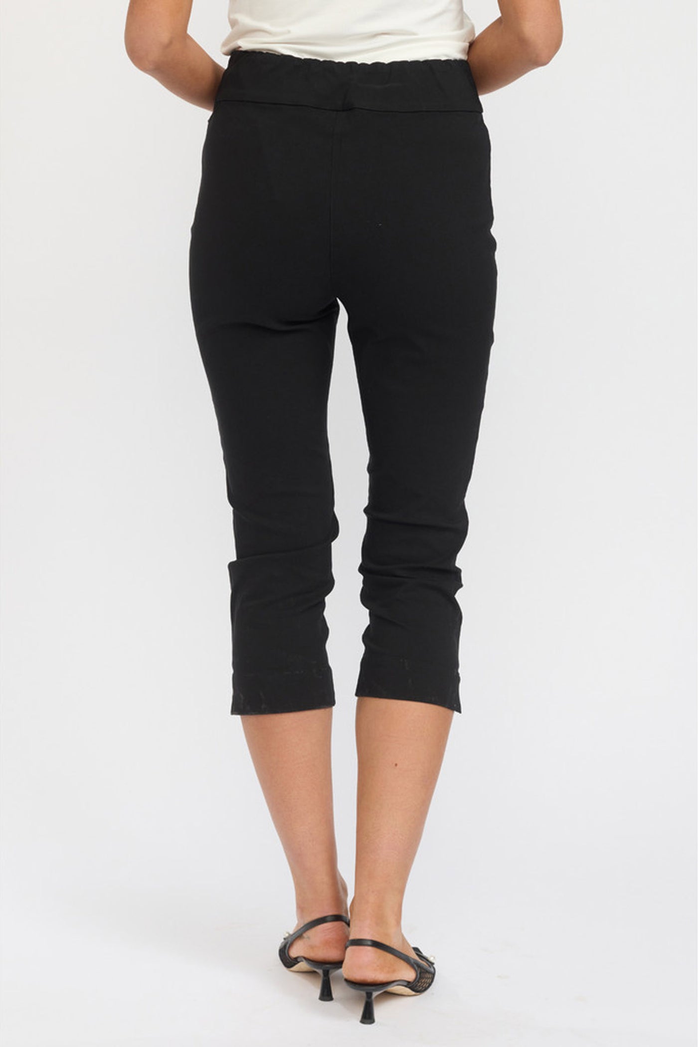 NILDA.HS25 Black - NILDA.HS25