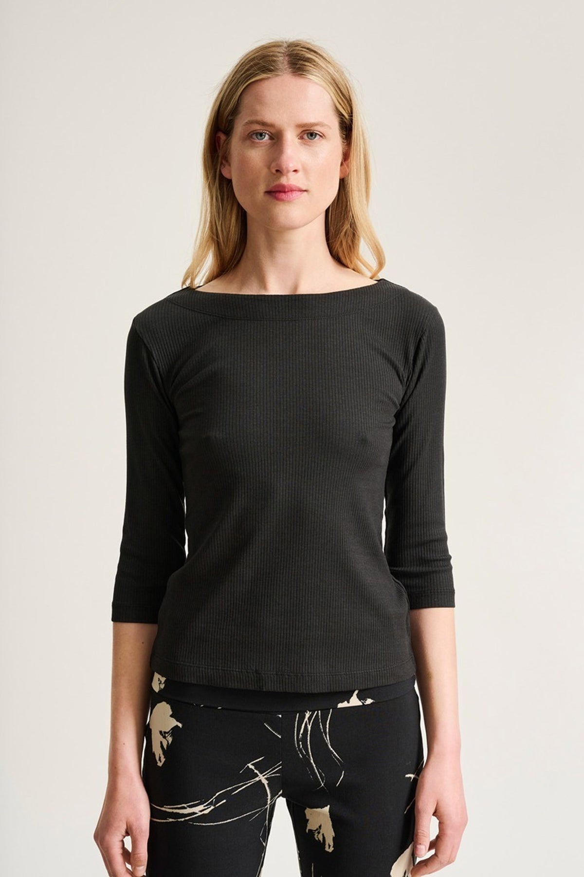 Naibu rib bluse med 3/4 Ærme Black - 266-4079-5085